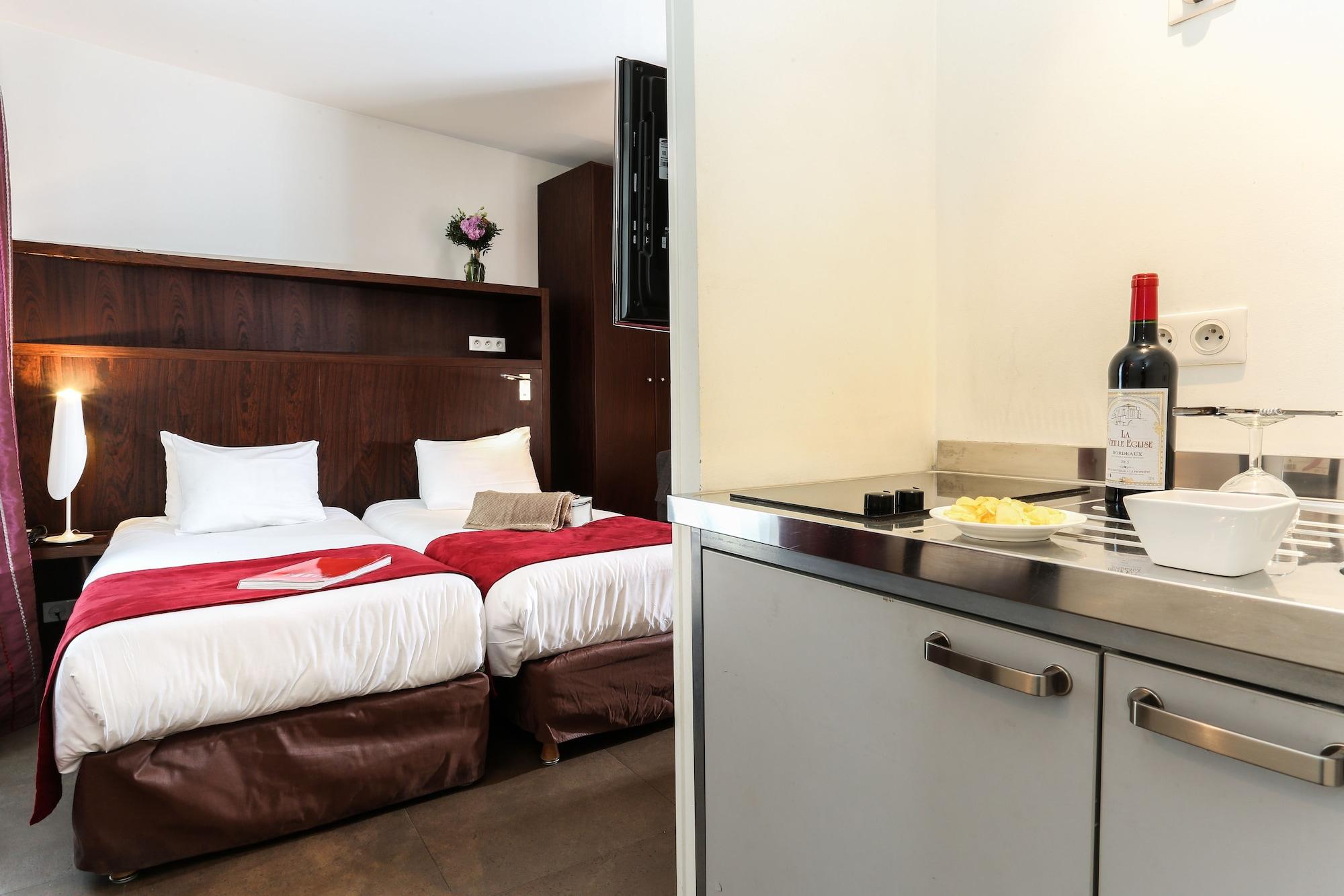 Avalon Apartahotel